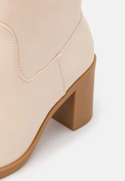 Anna Field Bottes - Off-White 11 Anna Field Bottes - Off-White -Anna Field Chaussure 5070333709a345ad813012ce32426f00